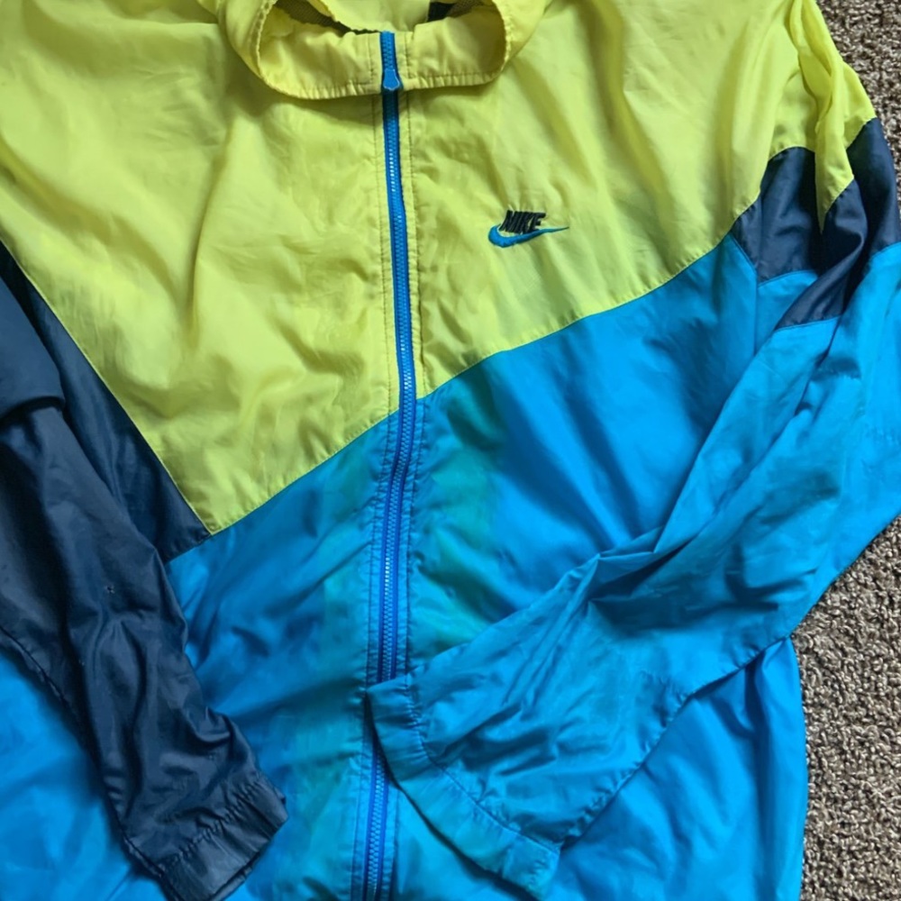 Nice spring windbreaker